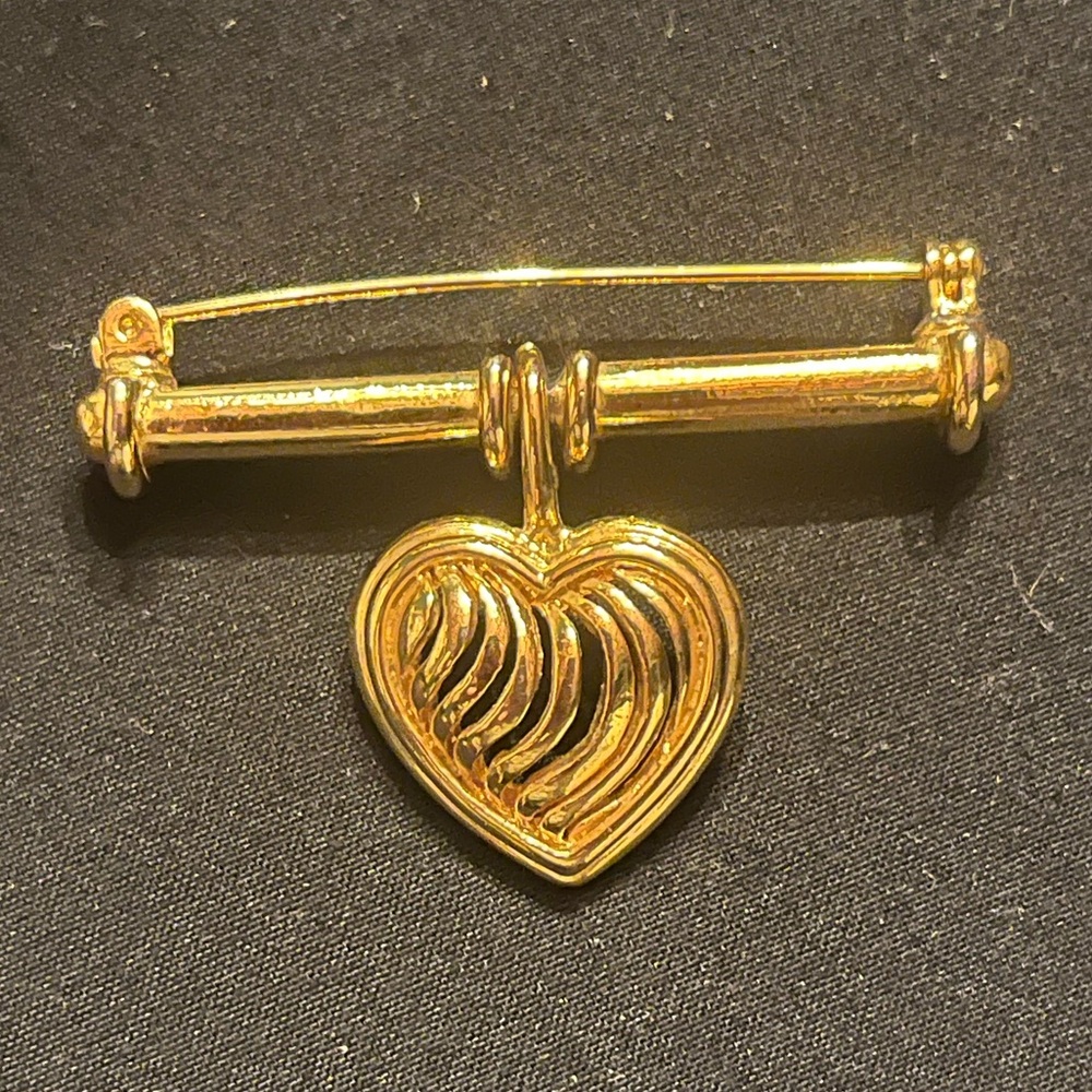 Vintage Gold Tone Heart Pin Bar Brooch